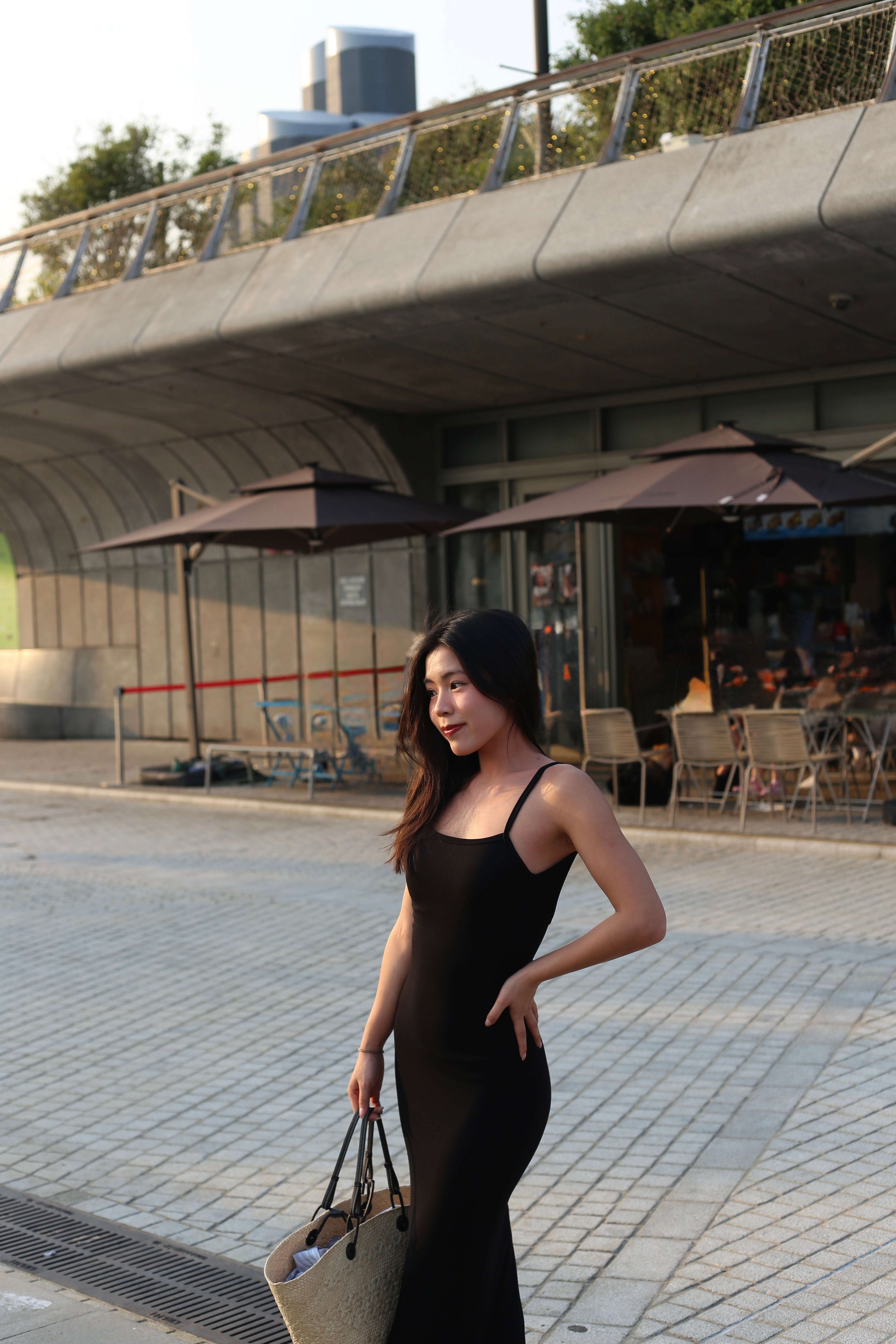 【✔️PAD｜大露背設計】Eloise Padded Backless Solid Rib Knit Dress