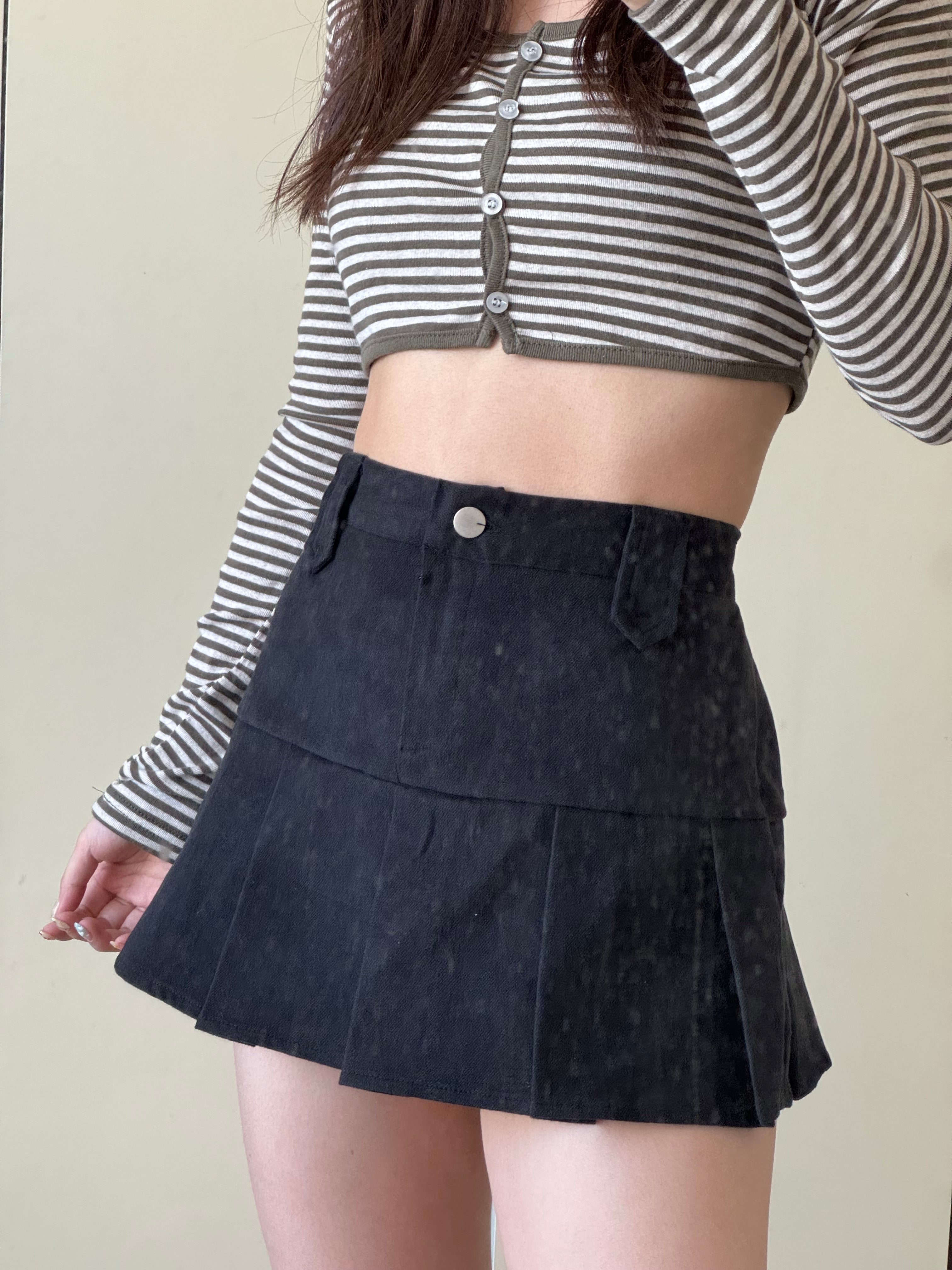 High Waist Solid Pleated Skirt
