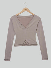 【吸睛小性感V領Top✨】Sunna V-Neck Solid Top