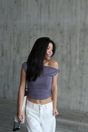 【大熱必入款式！】Basic Solid Twisted Shoulder Top