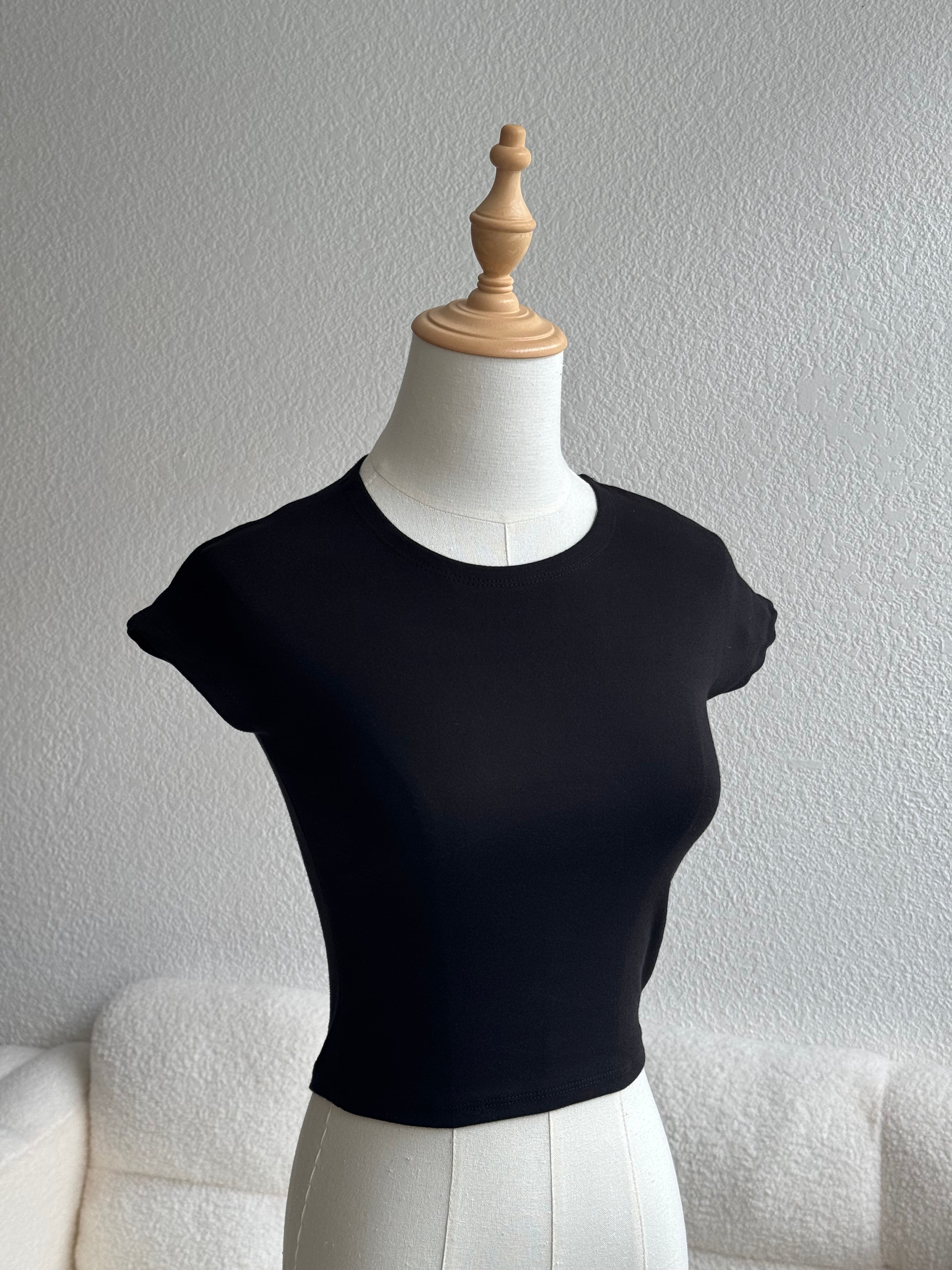 【歐美Girl必備！】Basic Solid Baby Crop Tee