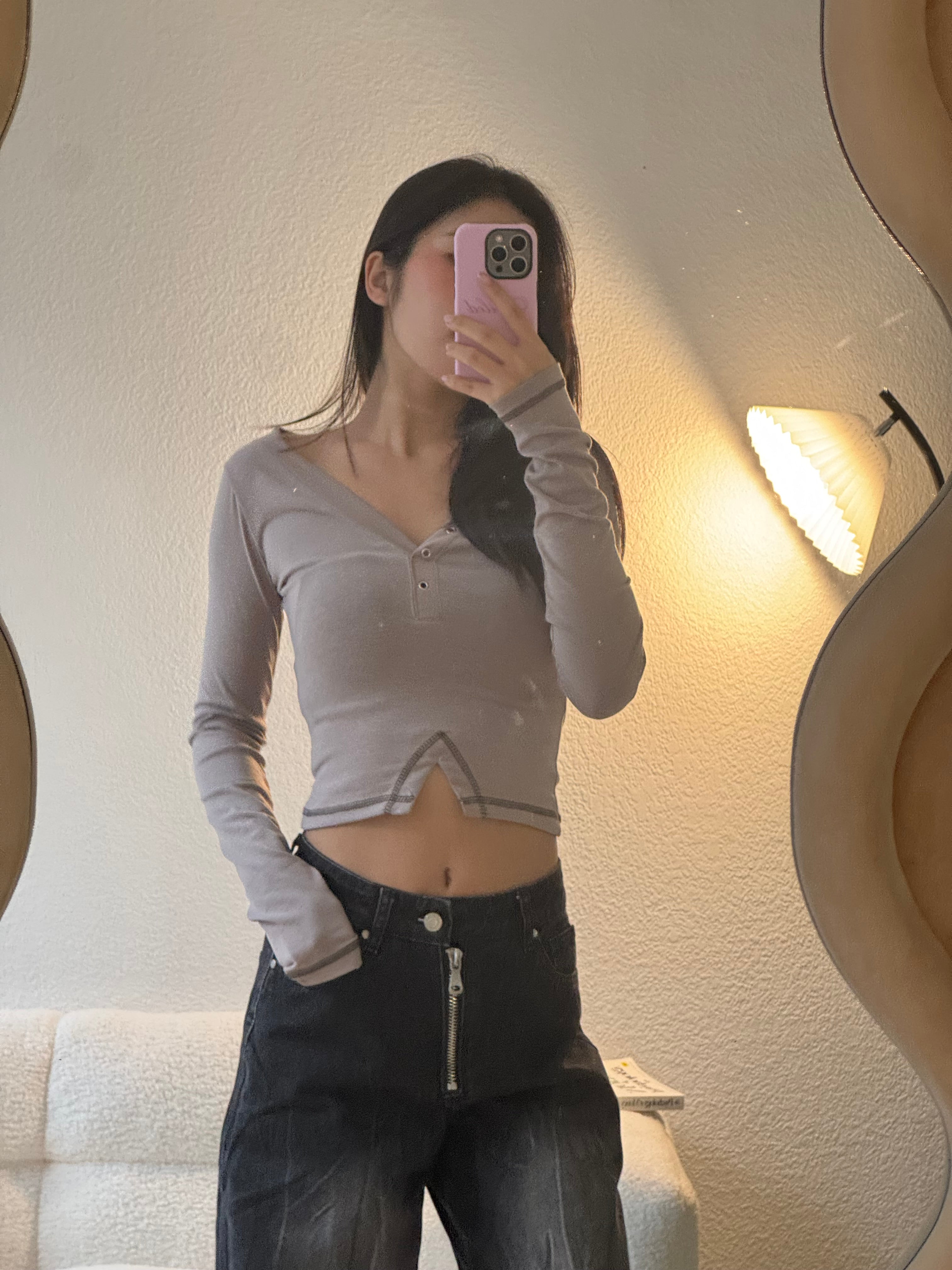 【吸睛小性感V領Top✨】Sunna V-Neck Solid Top