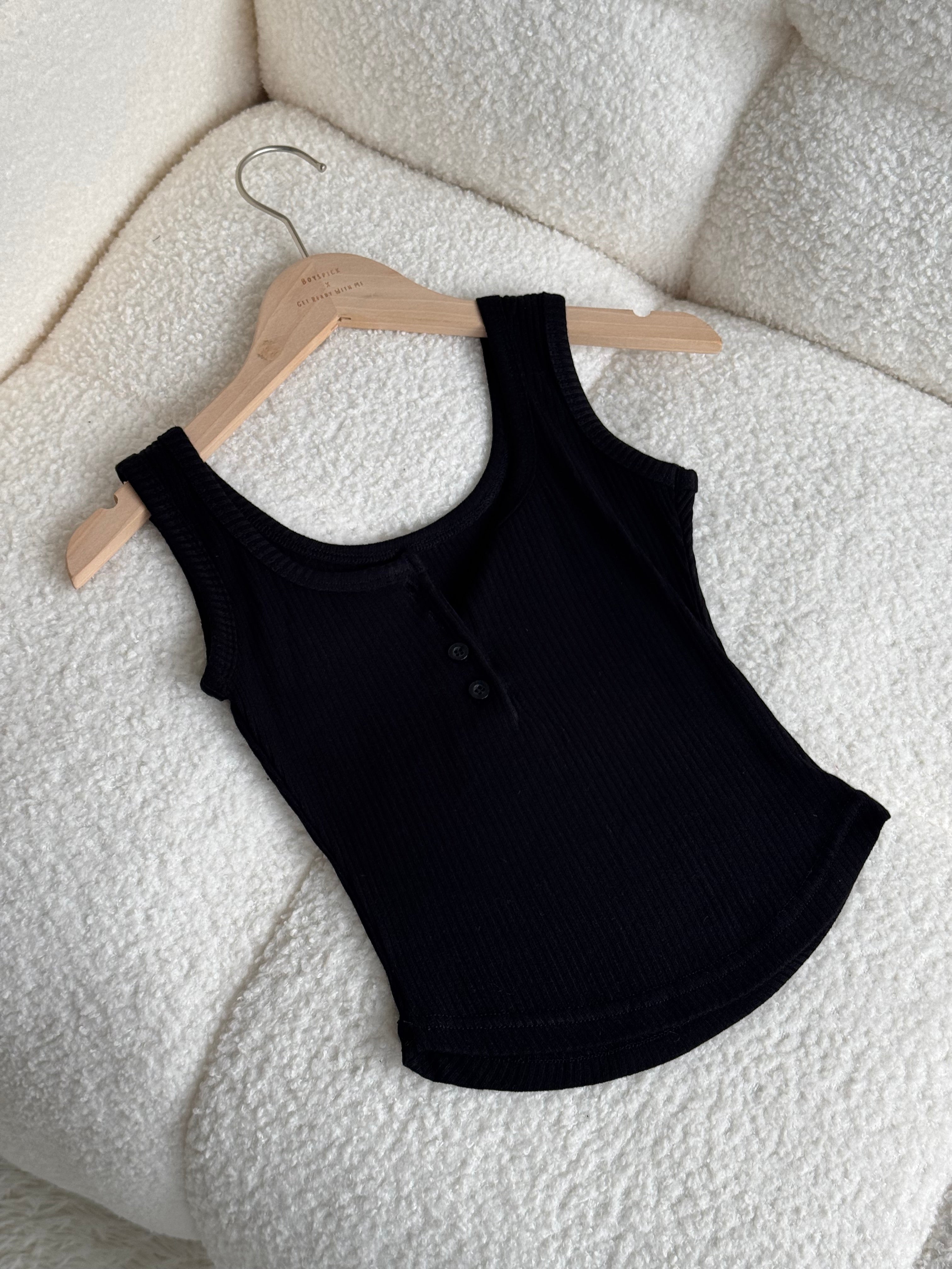 【衣櫃必備系列】Basic Solid Button Front Cami Top