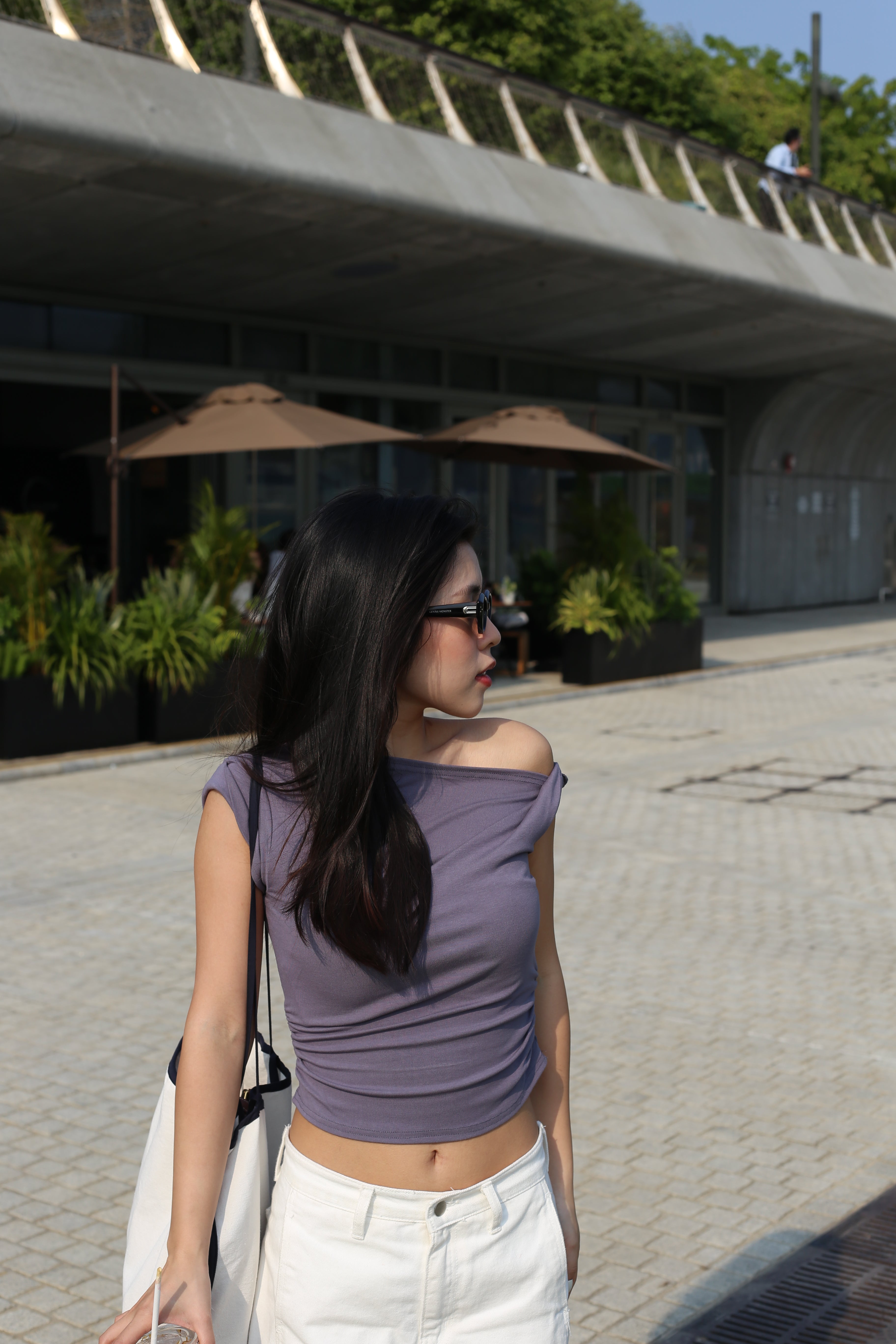 【大熱必入款式！】Basic Solid Twisted Shoulder Top