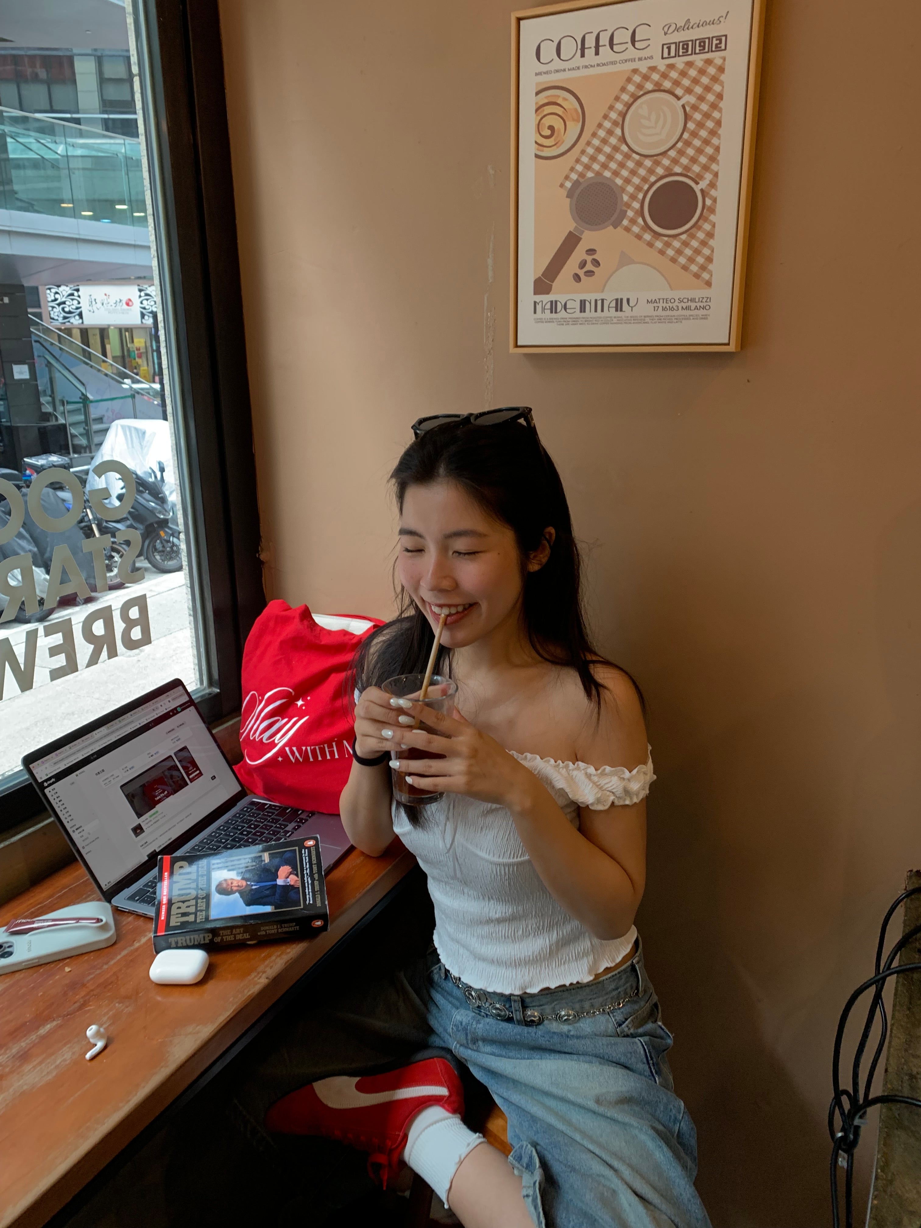【皺皺質地超有質感！】Ruffle Ribbon Shoulder Top