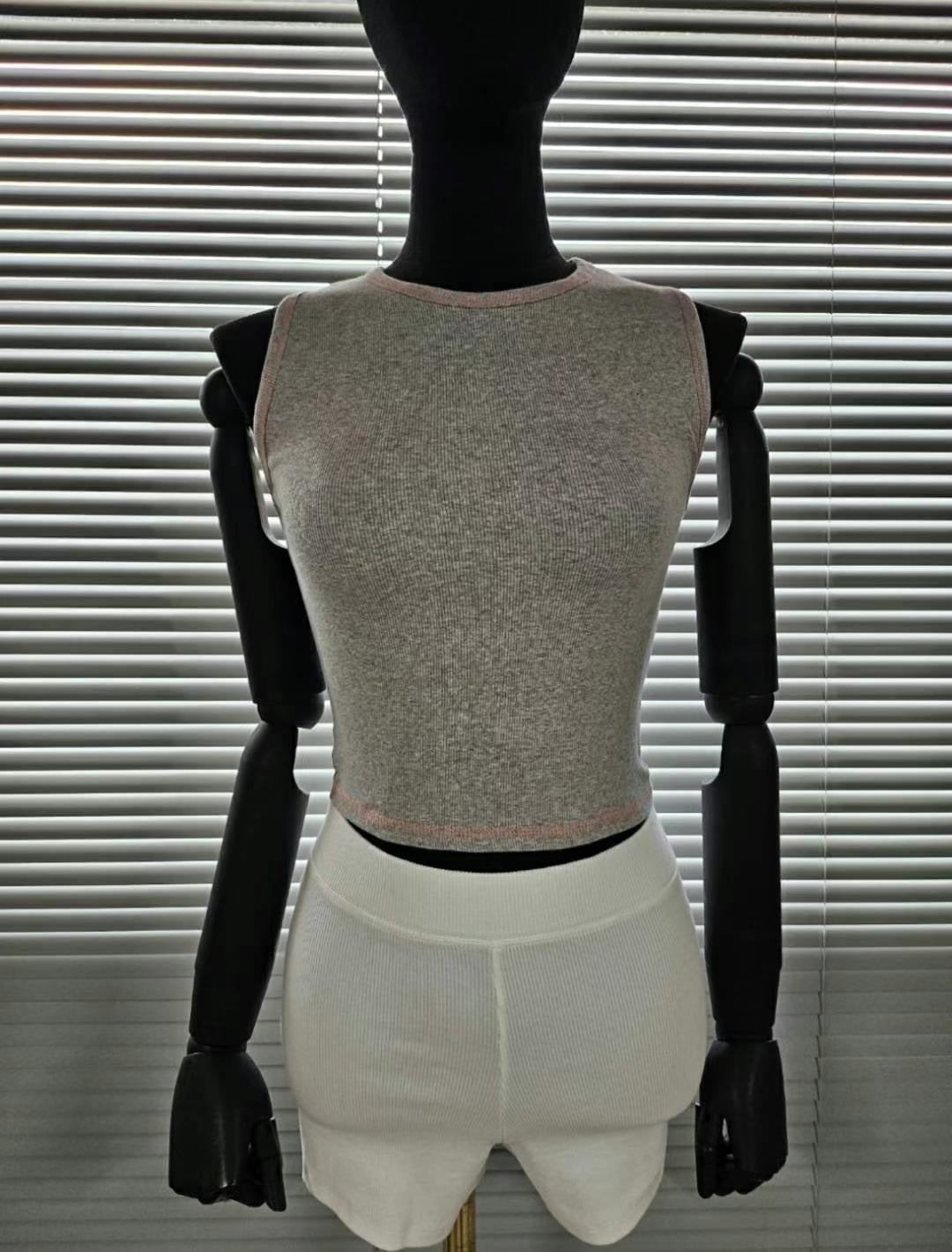 【明線小細節加分✨】Stitched Solid Tank Top
