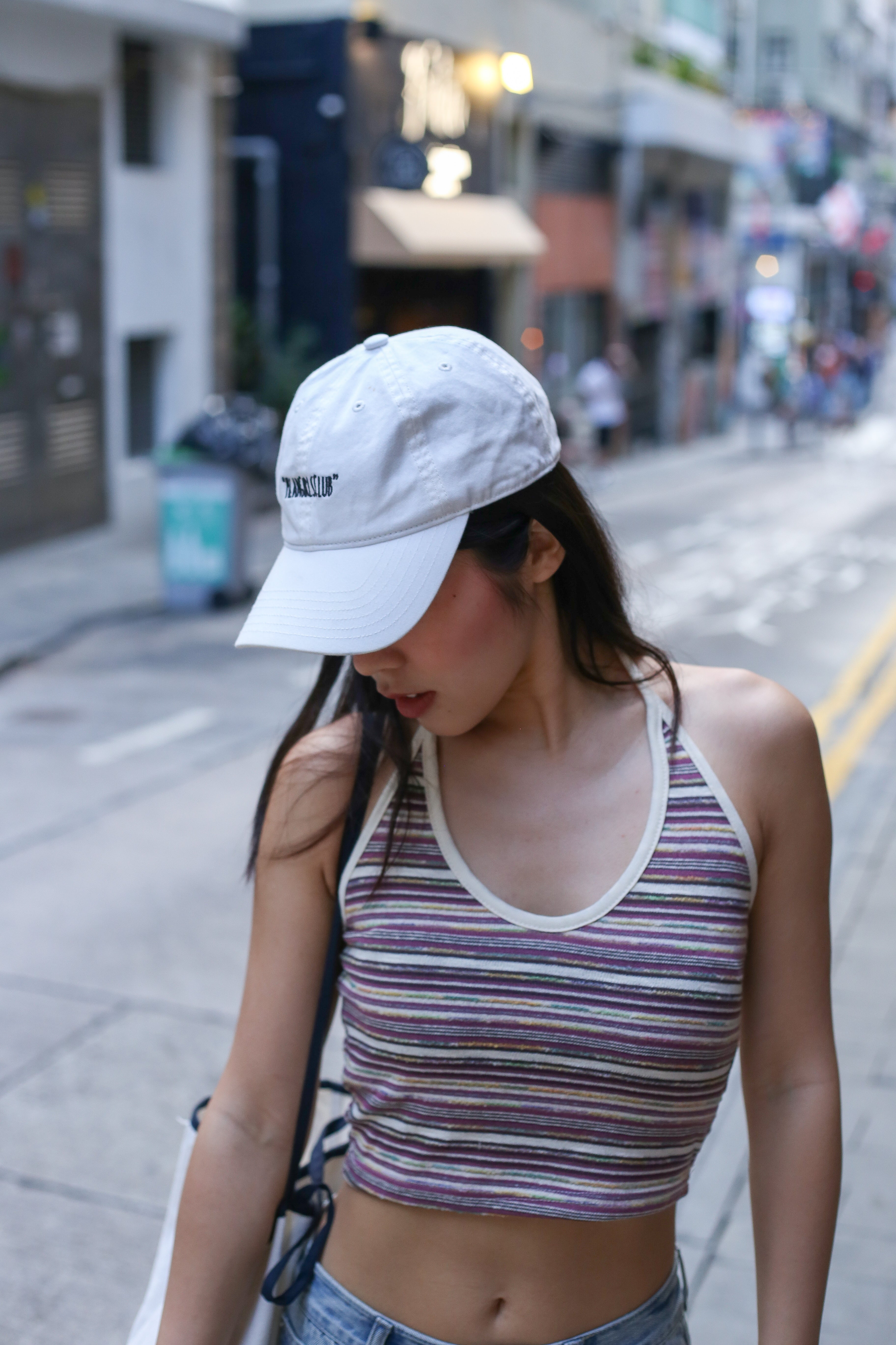 【絕美配色！】Mixed-Colour Striped Halter Top