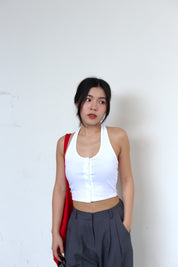 #T238【衣櫃必備背心】Basic Solid Button Front Halter Top