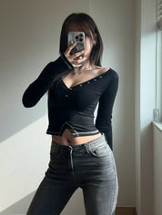 【吸睛小性感V領Top✨】Sunna V-Neck Solid Top