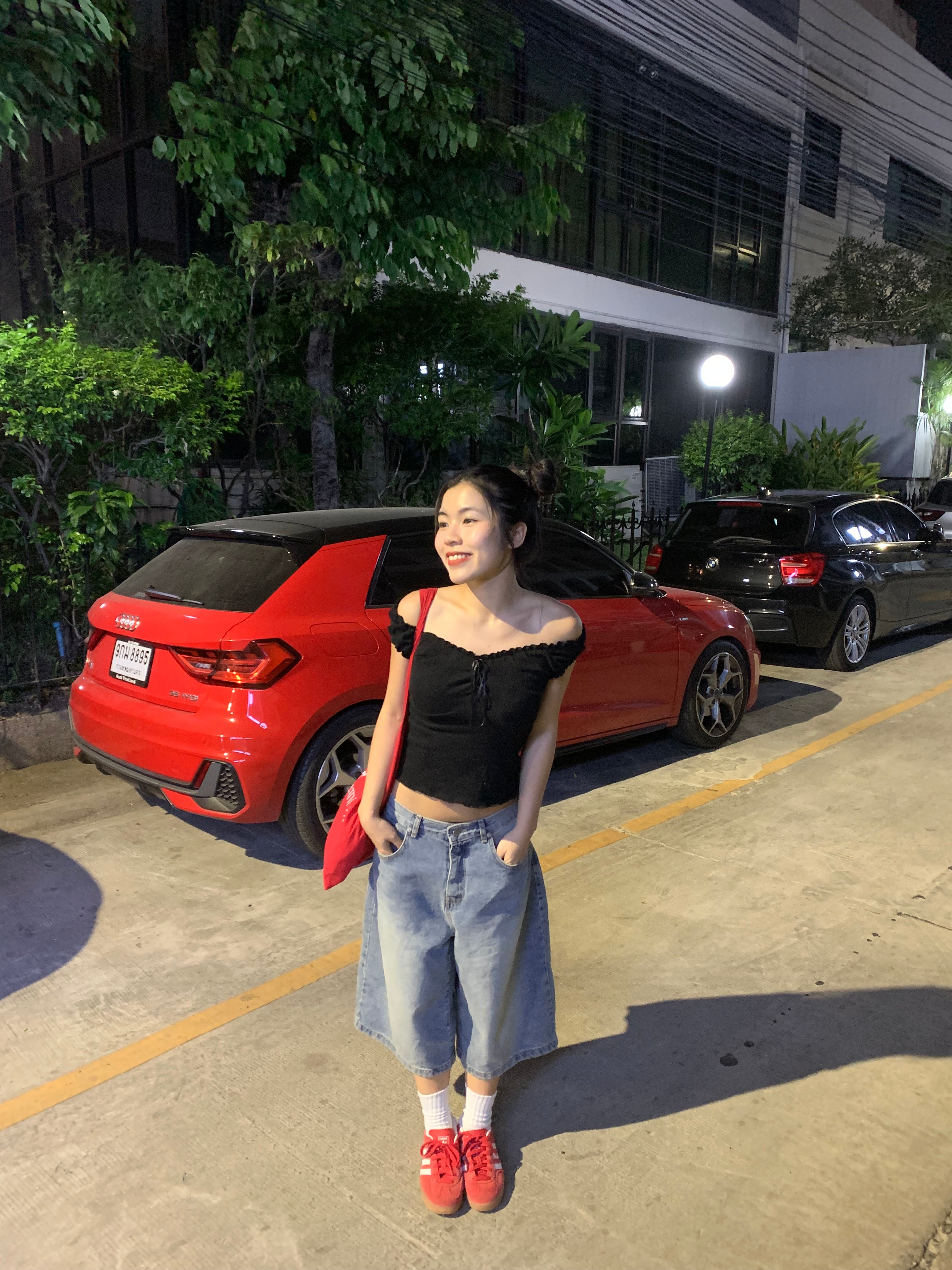 【皺皺質地超有質感！】Ruffle Ribbon Shoulder Top