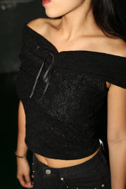 【韓系女生必備! Lace質感Max】Lil Ribbon Lace Off Shoulder Top