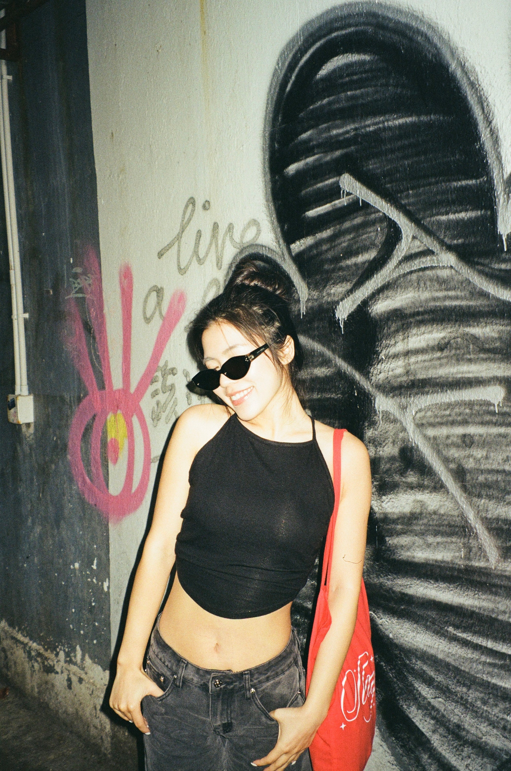 【✔️PAD｜交叉綁帶設計】Solid Cross Backless Padded Bra Top