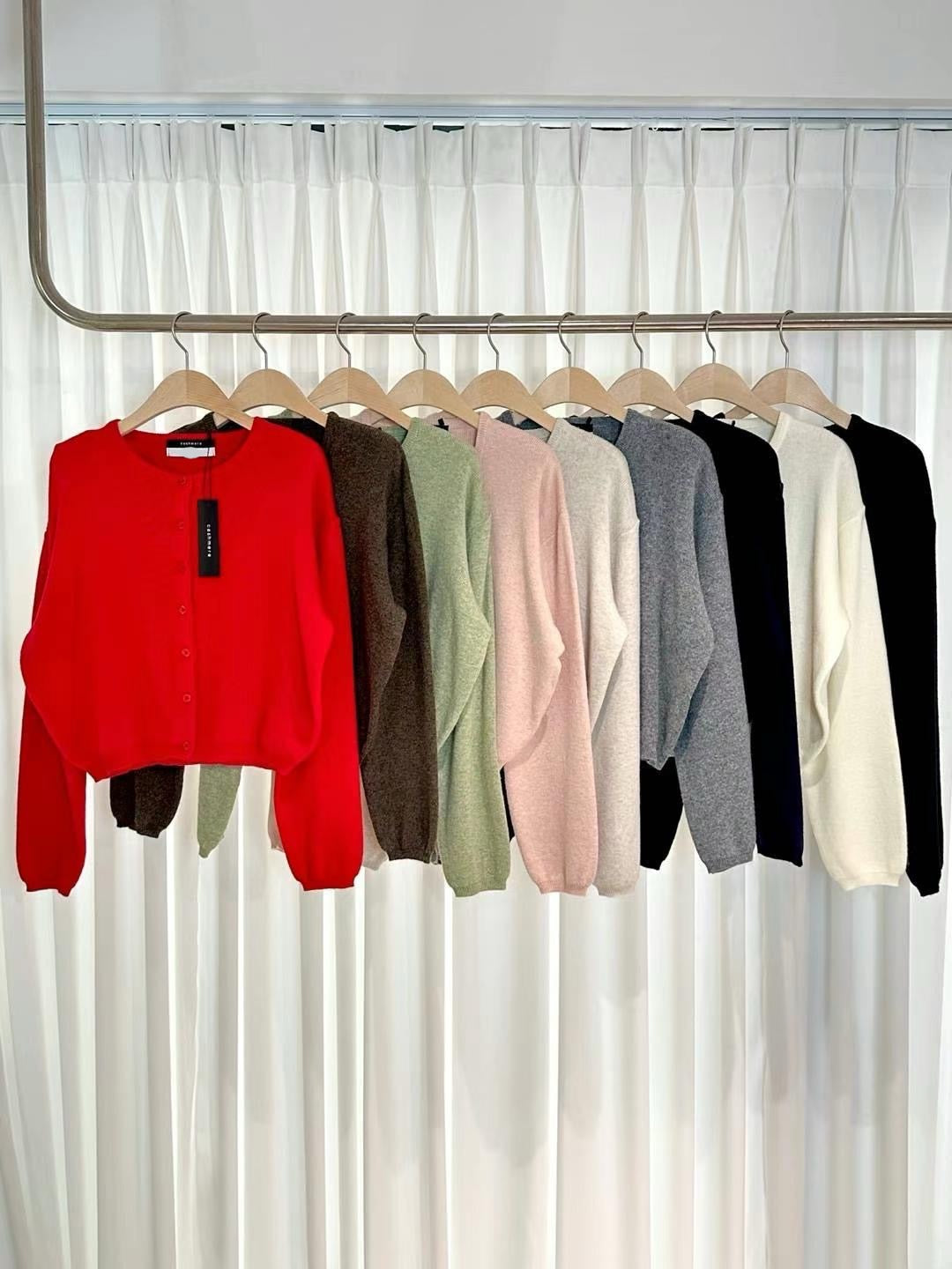 【圓領針織小外套🐰】Cashmere Basic Solid Round Neck Cardigan