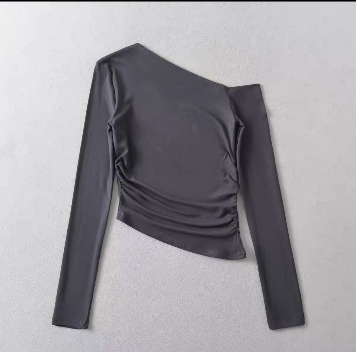 【小性感單肩Crop Top】Ruched Side Single Shoulder Long Sleeve Crop Top