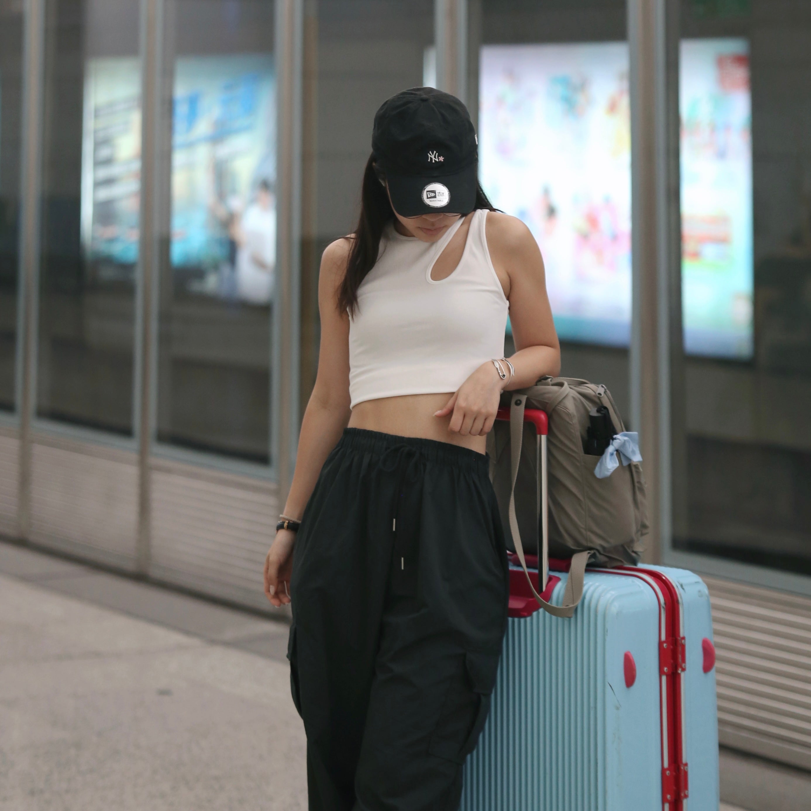 Cia Shoulder Cut Solid Tank Top