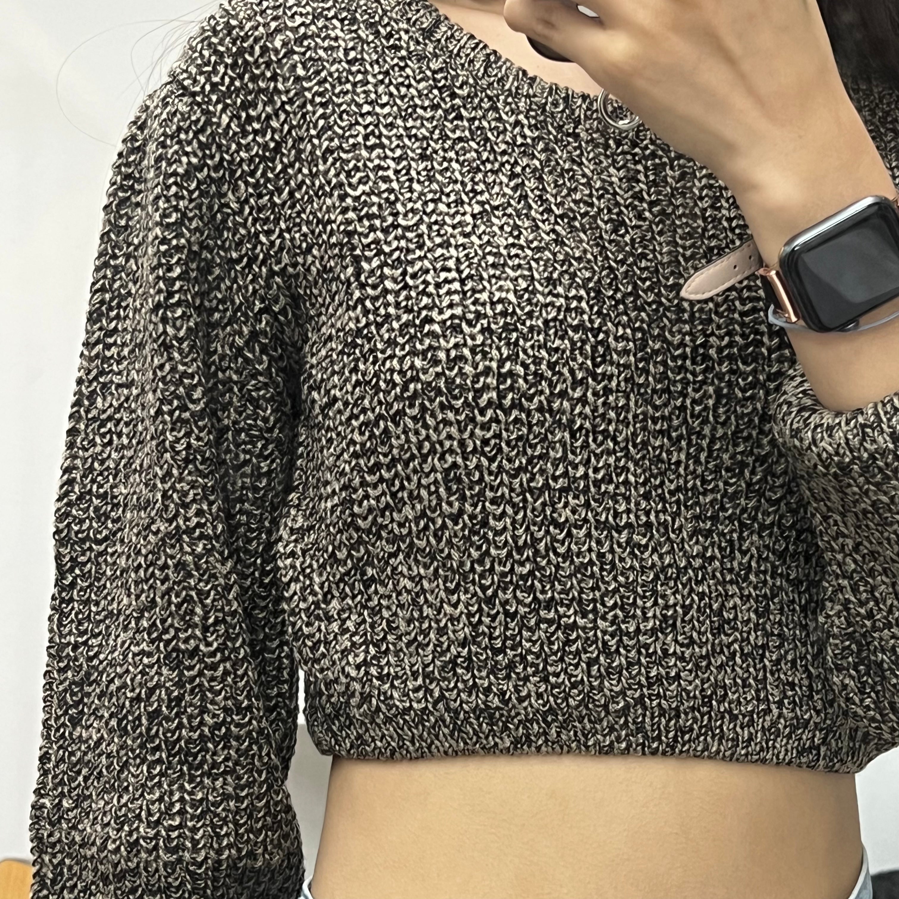 #T008 - Unnie Crop Knitted Sweater