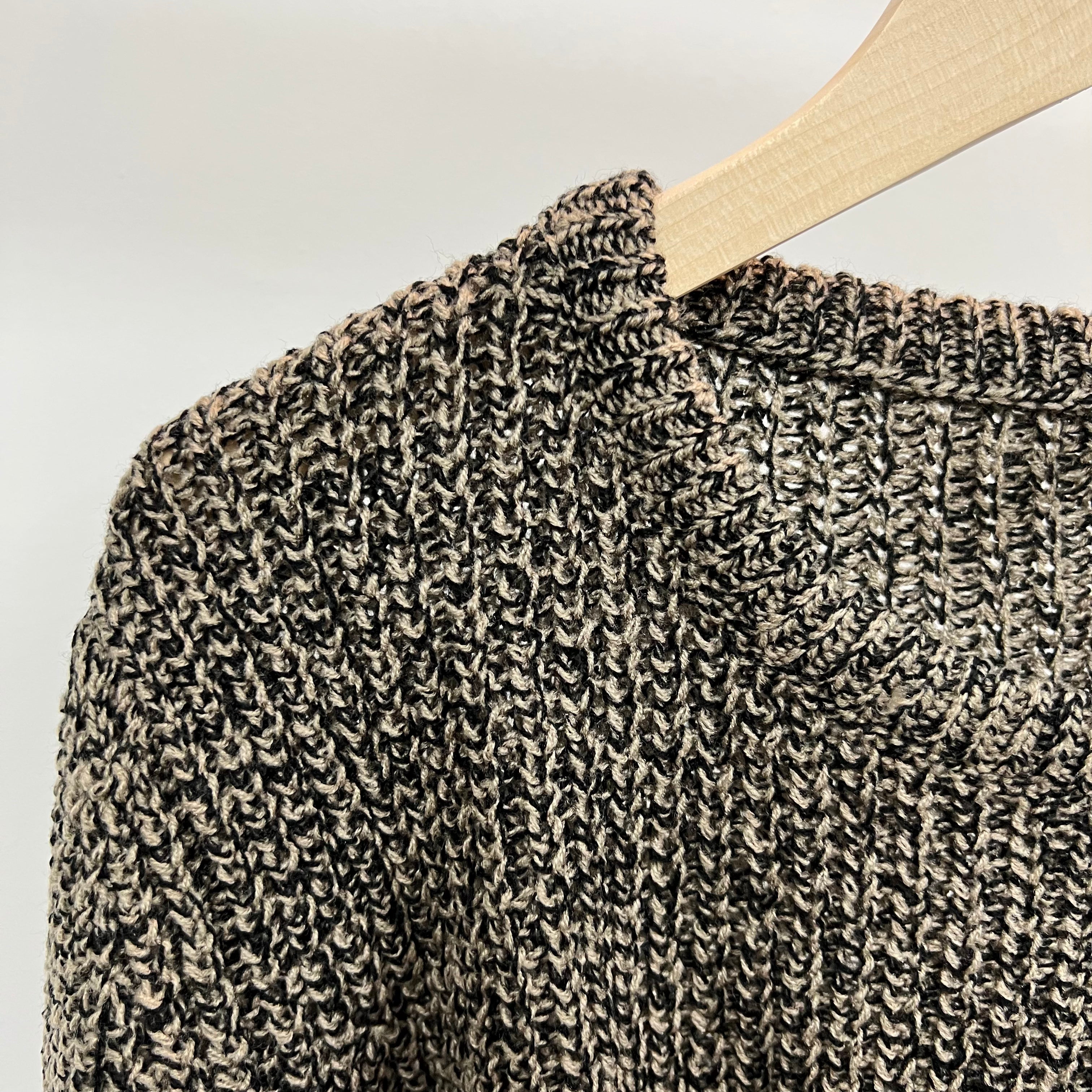 #T008 - Unnie Crop Knitted Sweater