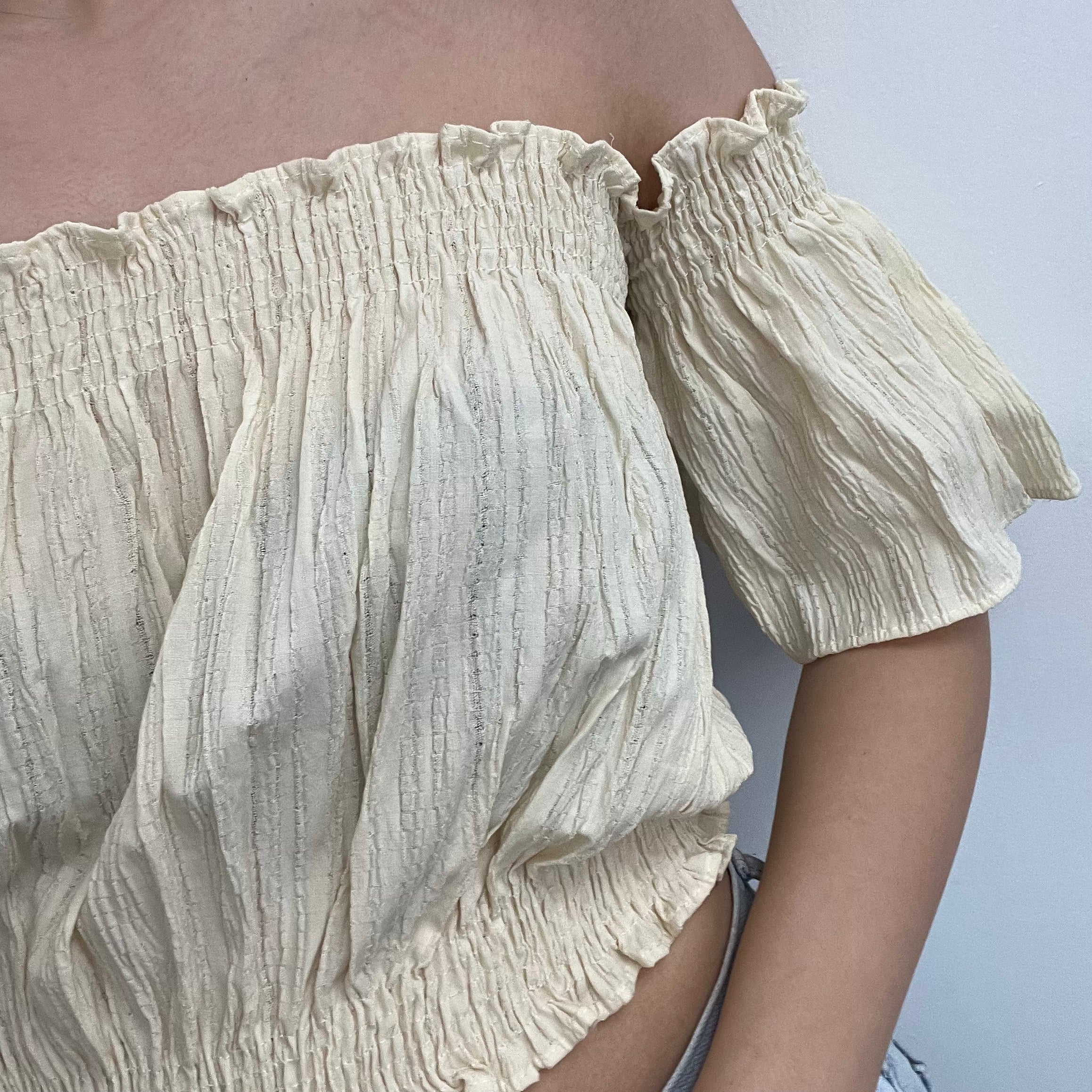 #T011 - Solid Off Shoulder Crop Top
