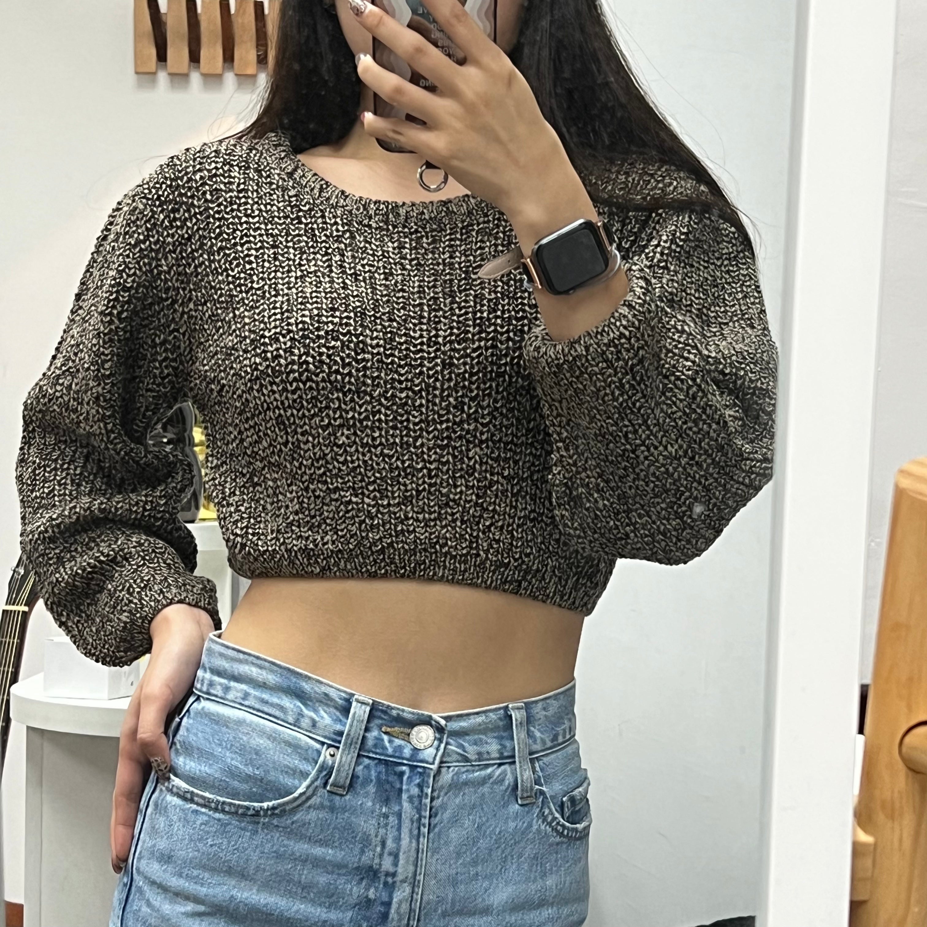 #T008 - Unnie Crop Knitted Sweater